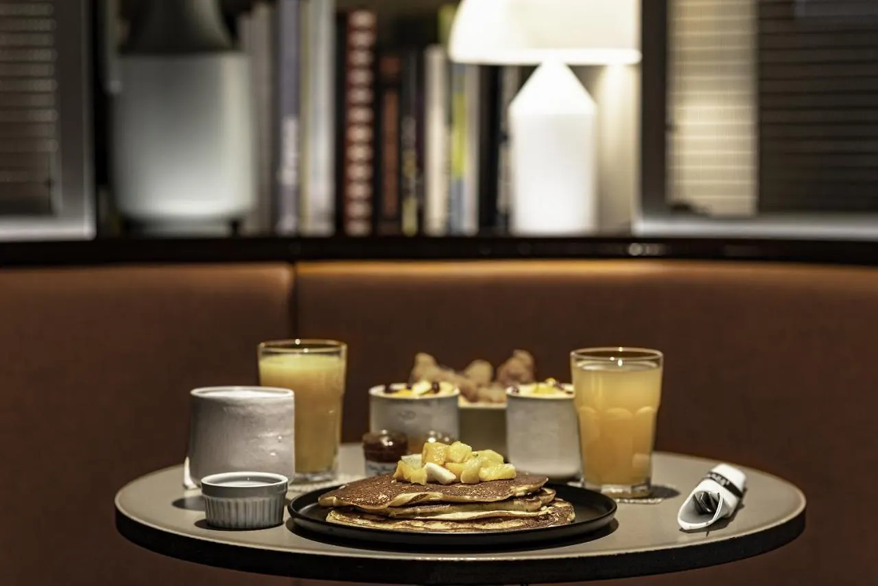 Hotel Paradiso Paris